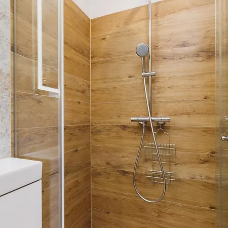 Daszynskiego Cracow By Renters Cracovie