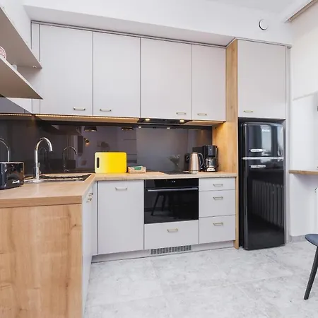Apartment Daszynskiego Cracow By Renters