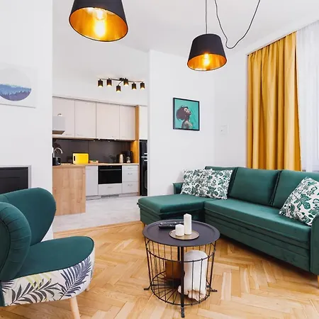 Daszynskiego Cracow By Renters Apartment